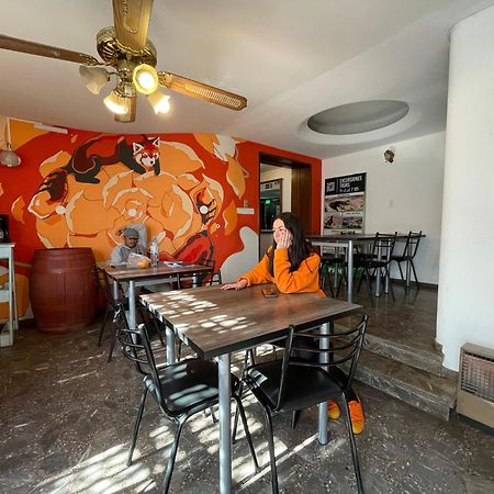 Panda Hostel Mendoza Exteriör bild